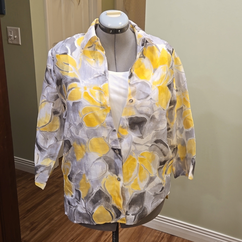 Size 10 Linen like over tank Excellent condition dressy casual